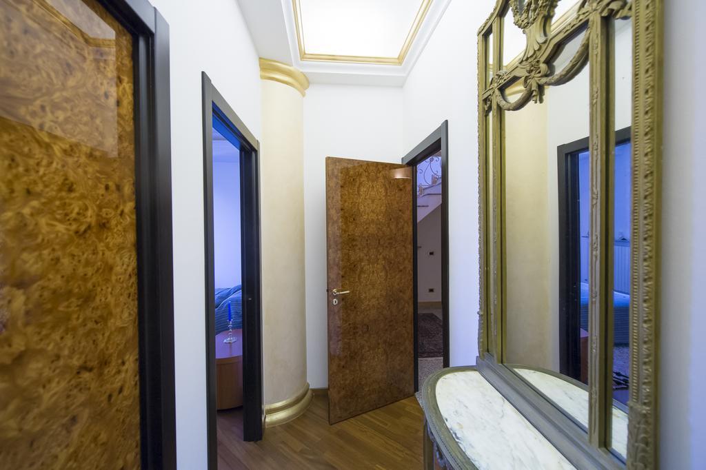 Villa Puccini Bed & Breakfast Леко Екстериор снимка