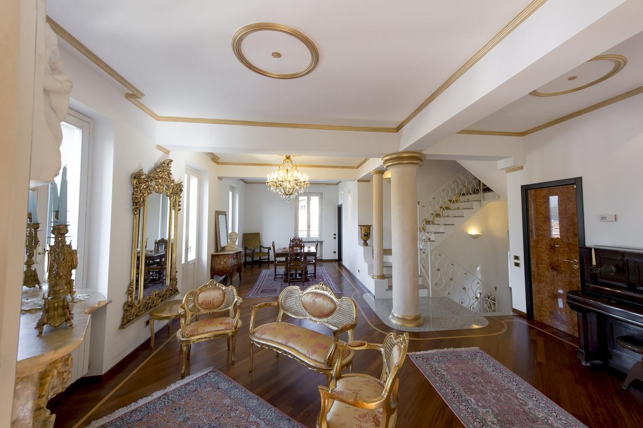 Villa Puccini Bed & Breakfast Леко Екстериор снимка
